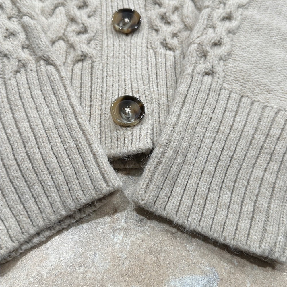 NWT Maeve Anthropology Oxford/Oatmeal color cropped cardigan women’s size L - Picture 3 of 10